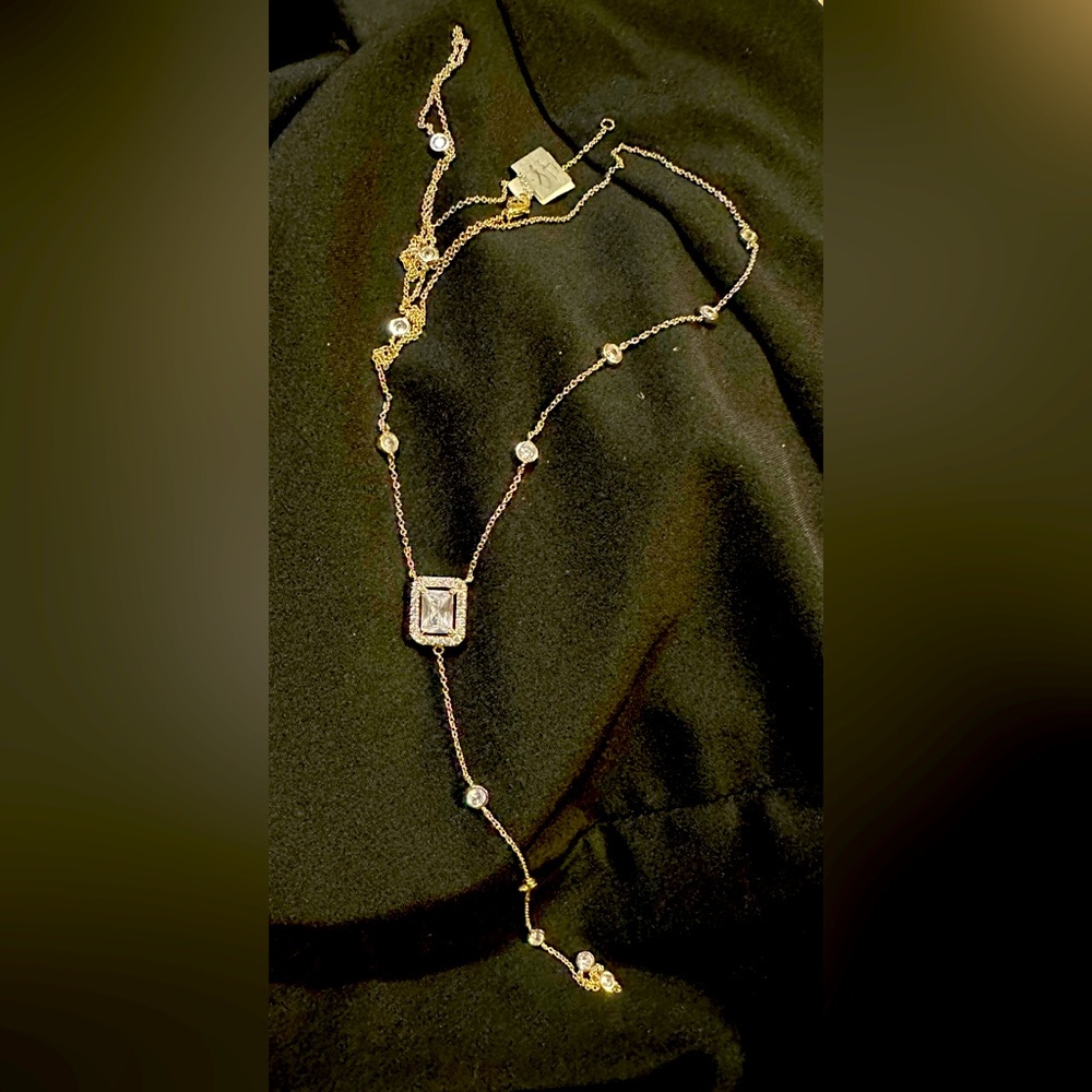 Necklace. Gold.  #13